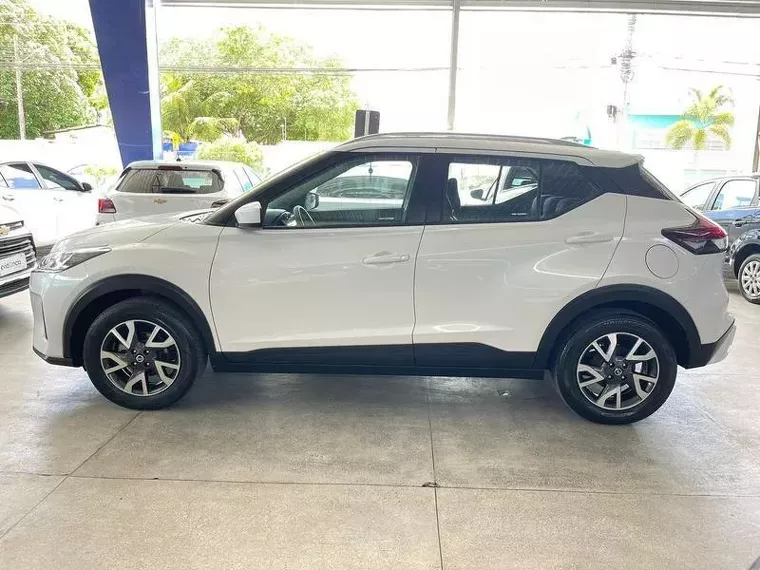 Nissan Kicks Branco 8