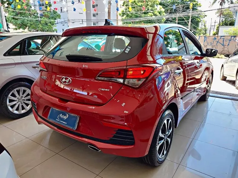 Hyundai HB20 Vermelho 11