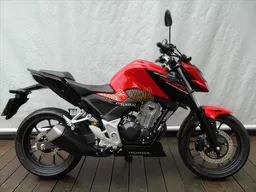 CB 300