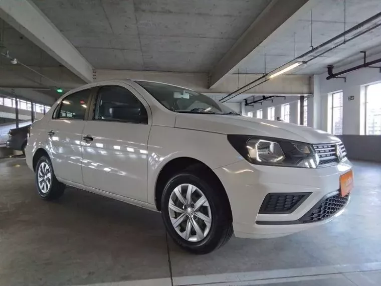 Volkswagen Voyage Branco 4