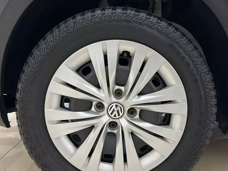 Volkswagen Saveiro Branco 15
