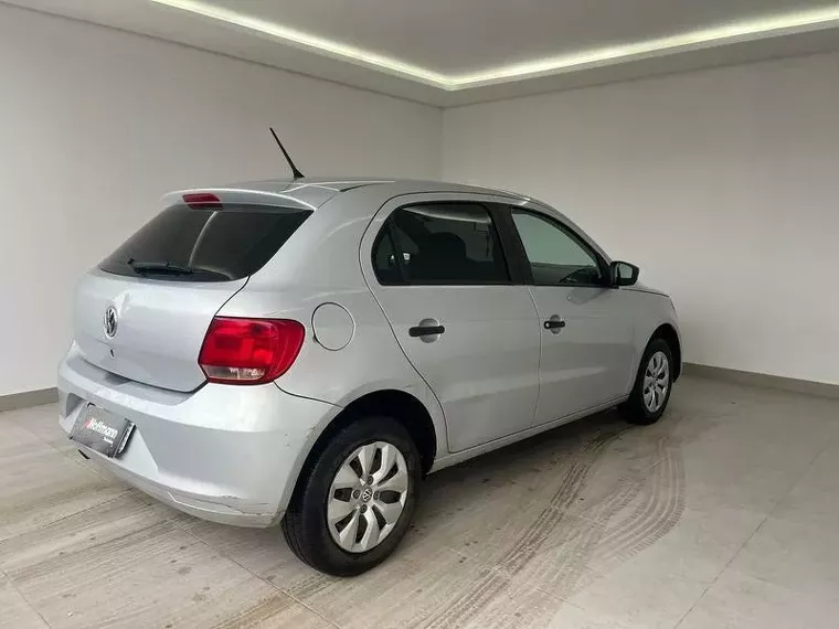 Volkswagen Gol Prata 6