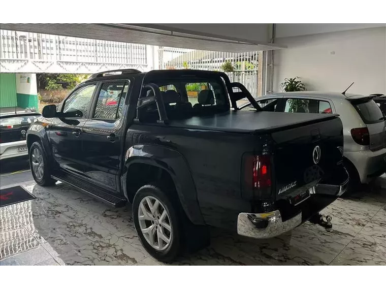 Volkswagen Amarok Preto 2