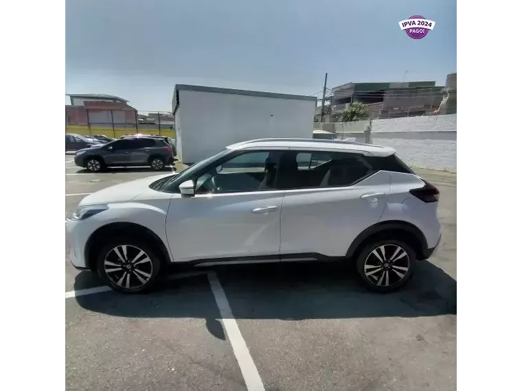 Nissan Kicks Branco 2