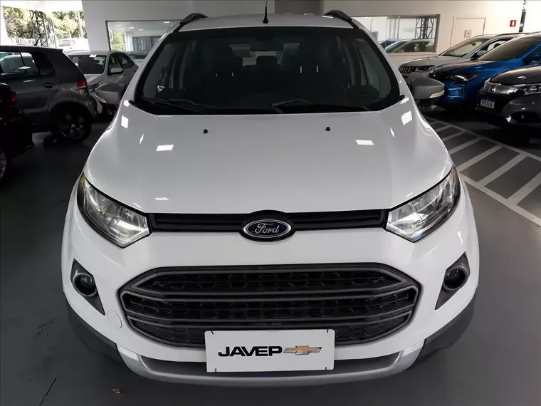 Ford Ecosport Branco 4