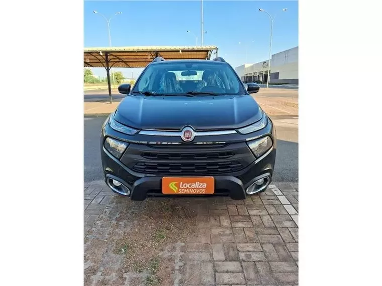 Fiat Toro Preto 7