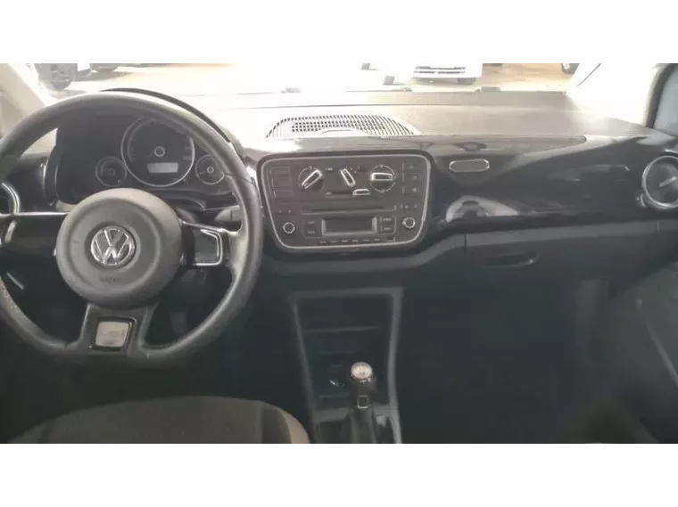 Volkswagen UP Preto 3