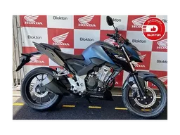 CB 300