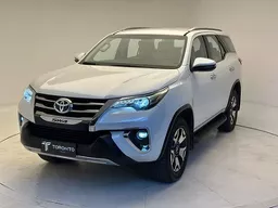 Toyota Hilux SW4