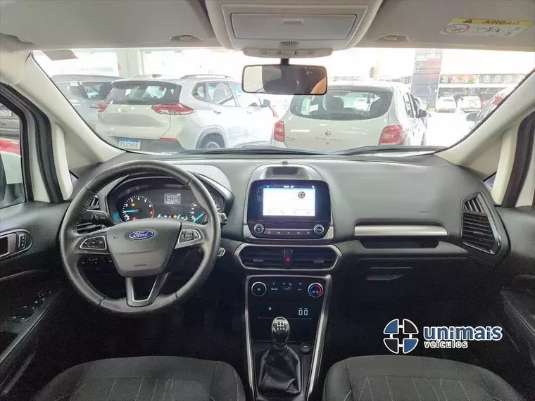 Ford Ecosport Branco 5