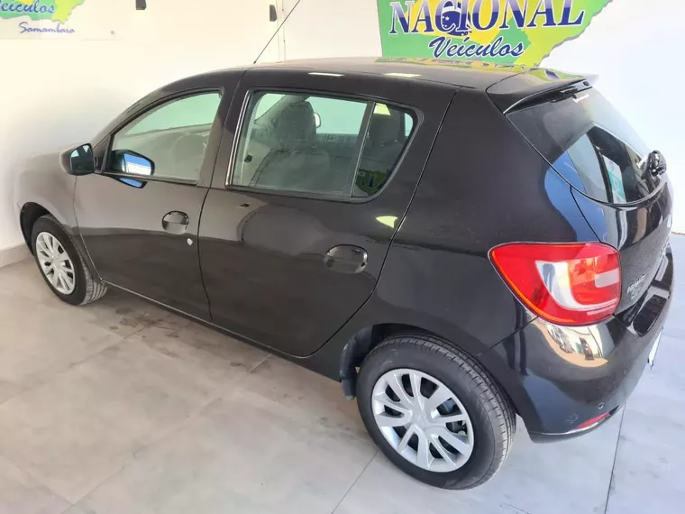 Renault Sandero Preto 9