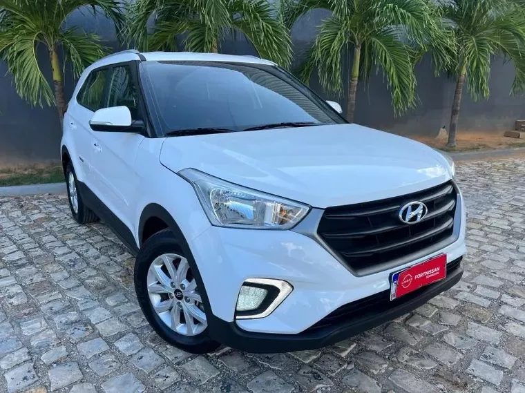 Hyundai Creta Branco 13