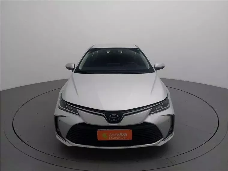 Toyota Corolla Prata 12