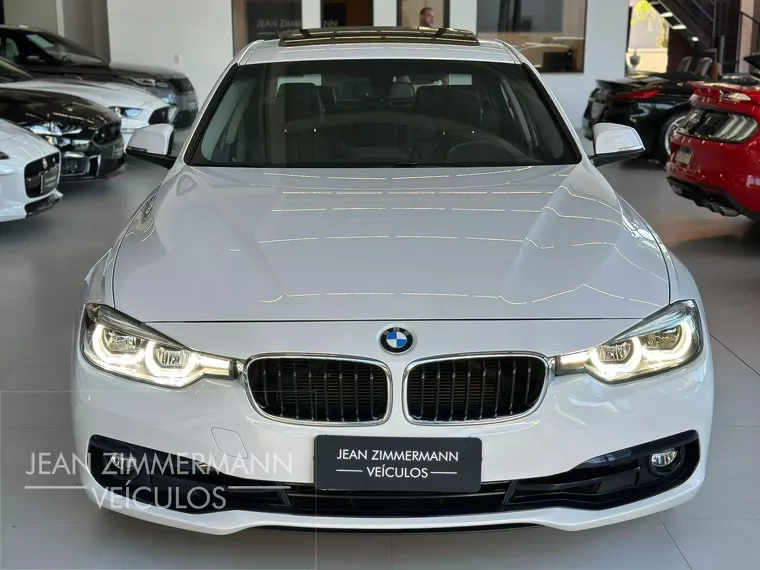 Foto do carro