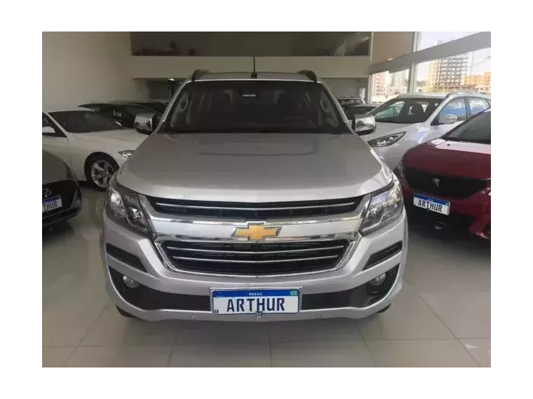 Chevrolet Trailblazer Prata 3