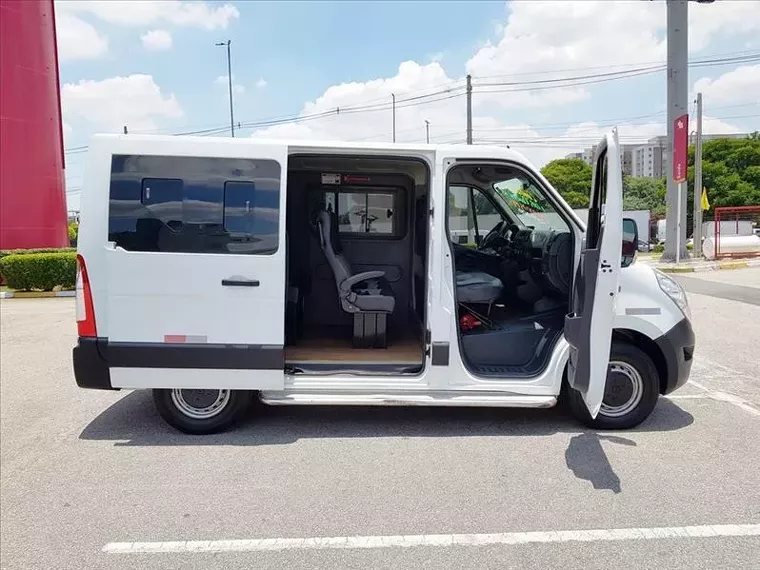 Renault Master Branco 16