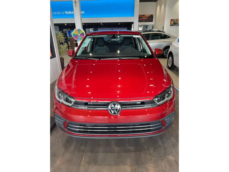 Volkswagen Polo Hatch Vermelho 1