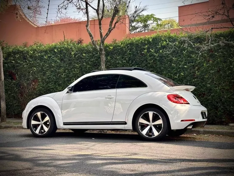 Volkswagen Fusca Branco 16