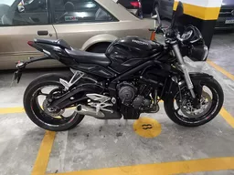 Street Triple