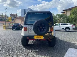 Troller T4