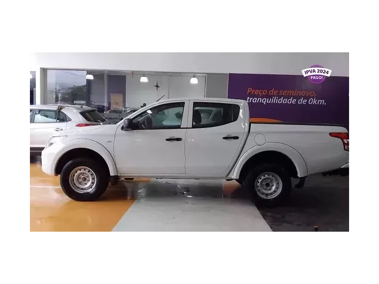 Mitsubishi L200 Branco 6