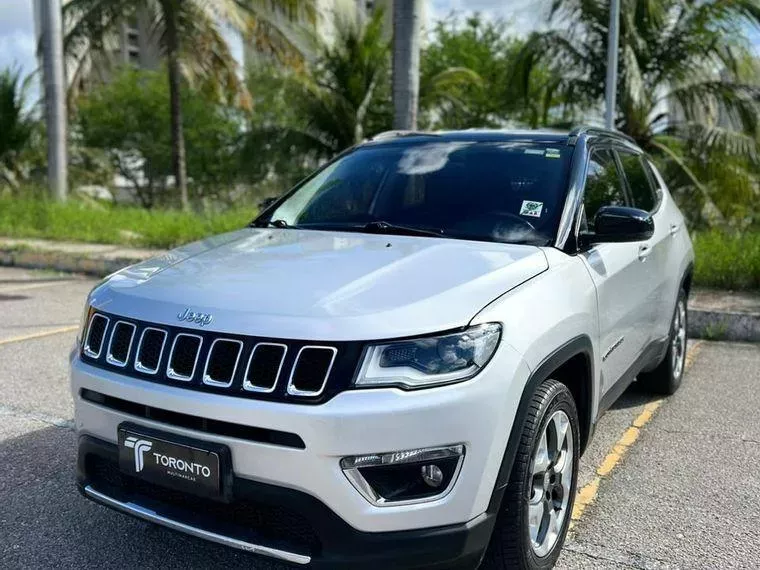 Jeep Compass Prata 13