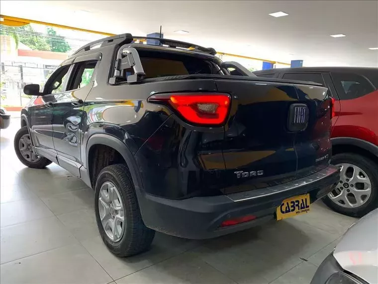 Fiat Toro Preto 7