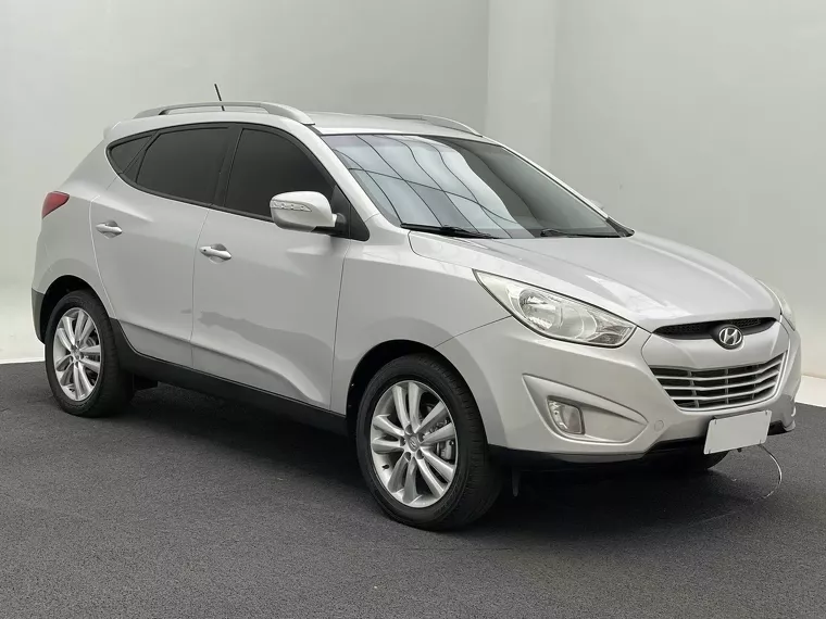 Hyundai IX35 Prata 4