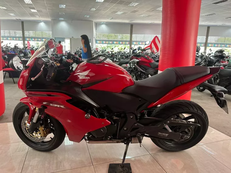 Honda CBR 650 Preto 13