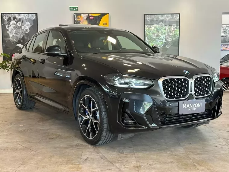 BMW X4 Preto 8