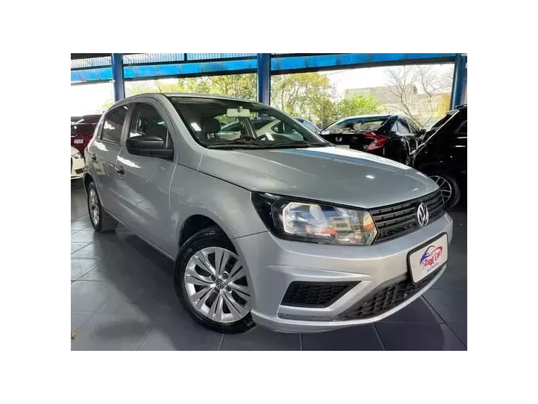 Volkswagen Gol Prata 4