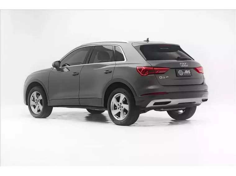 Audi Q3 Cinza 2