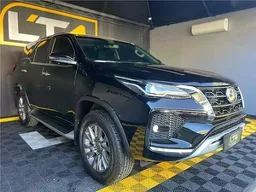 Toyota Hilux SW4