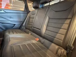 Volkswagen Taos