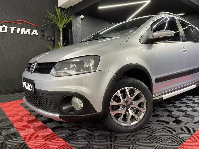 Volkswagen Space Cross Prata 5