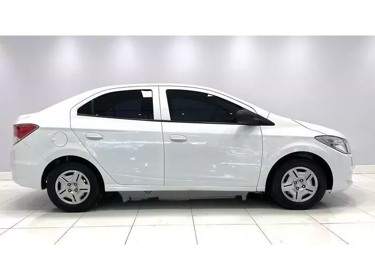 Chevrolet Prisma Branco 10