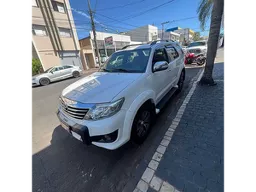 Toyota Hilux SW4