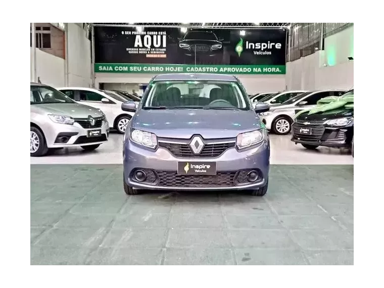 Renault Sandero Cinza 9