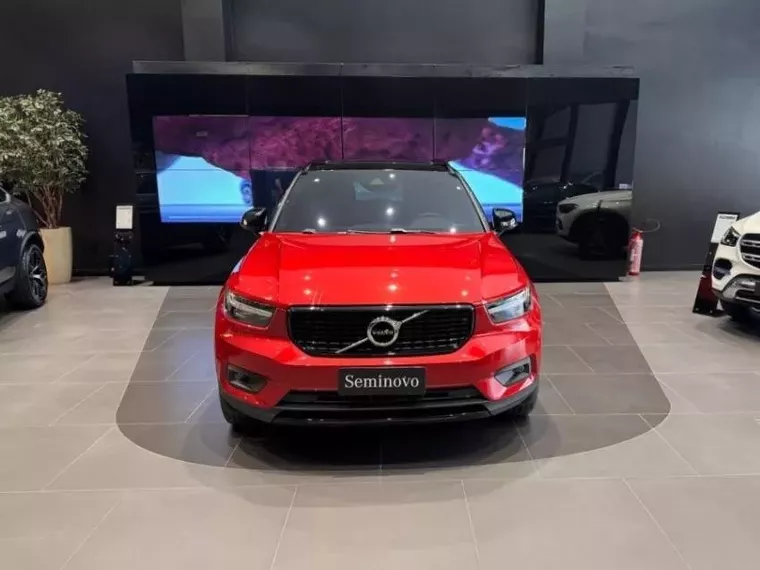 Volvo XC40 Vermelho 6