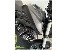 Bajaj Dominar