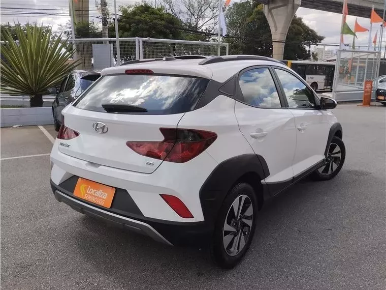 Hyundai HB20X Branco 9