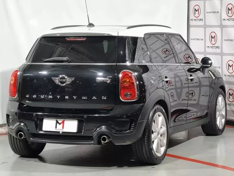 Mini Countryman Preto 1