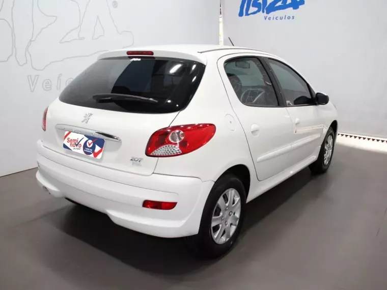 Peugeot 207 Branco 3