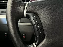 Mitsubishi Pajero Full