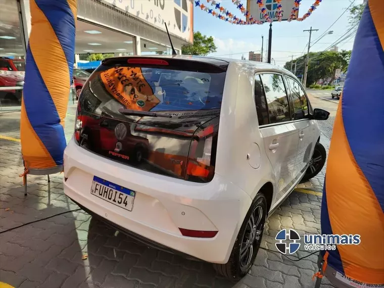 Volkswagen UP Branco 8