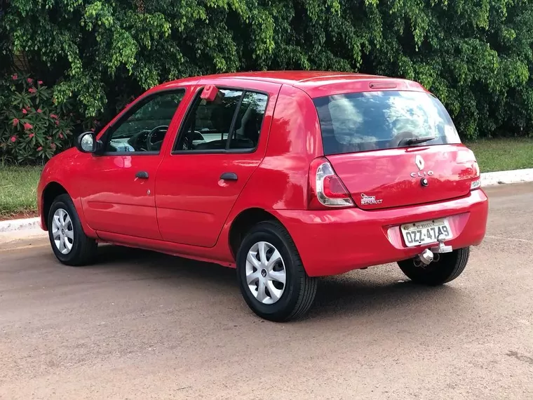 Renault Clio Vermelho 11