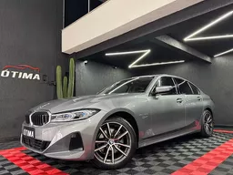 BMW 320i