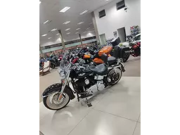 Harley-Davidson Deluxe