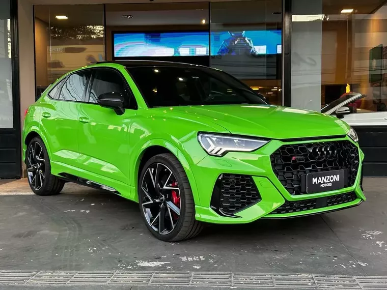 Audi RS Q3 Verde 12