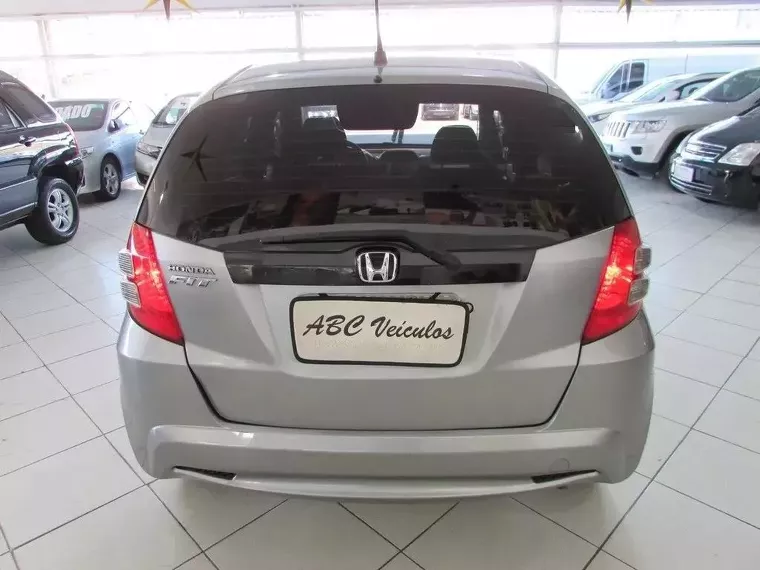 Honda FIT Cinza 12